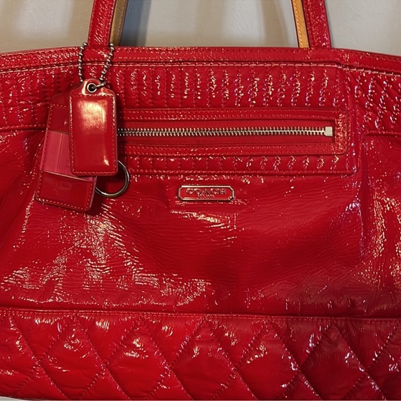 Coach ❤️ Soft Leather Red coach bag patient leather - Picture 3 of 12